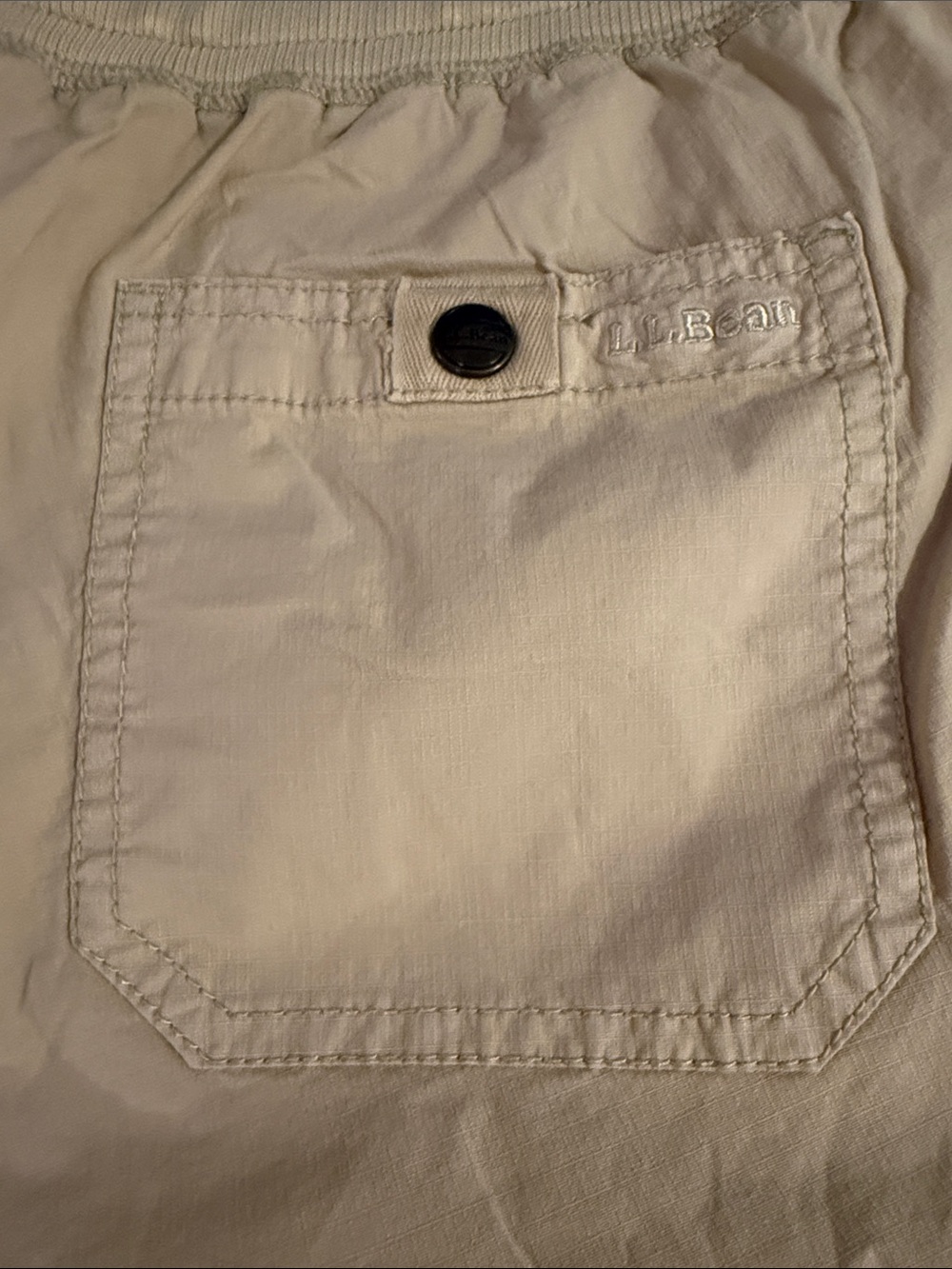 L.L. Bean women’s tan ripstop pull on utility shorts size medium - Picture 8 of 10